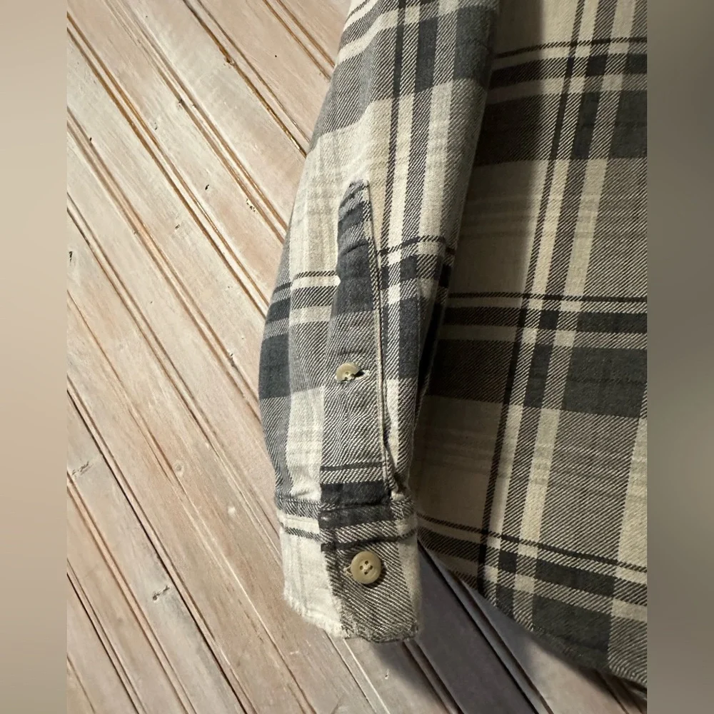 Polo by Ralph Lauren Grey & Black Plaid Casual Button Down Shirt Well Worn - Picture 6 of 8